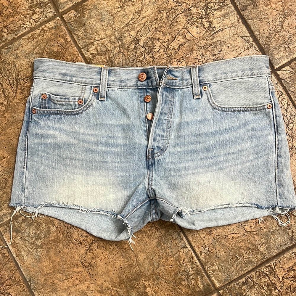 Levi’s 501 shorts